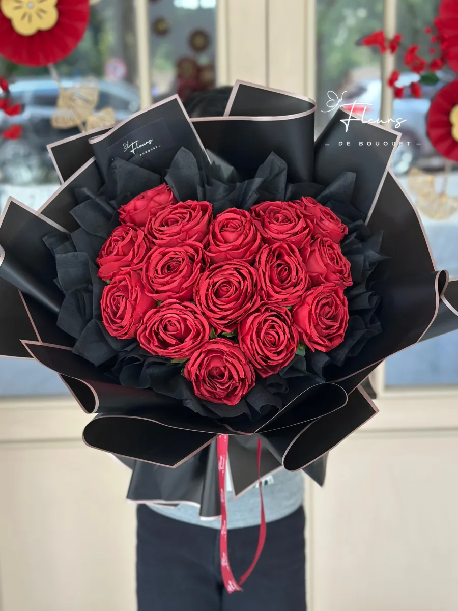 Amour Round Bouquet | Artificial Flowers