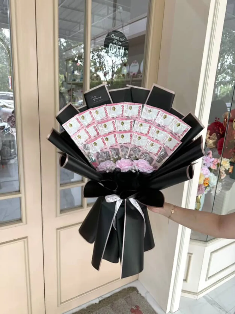Rachel Money Bouquet | ARTIFICIAL FLOWER