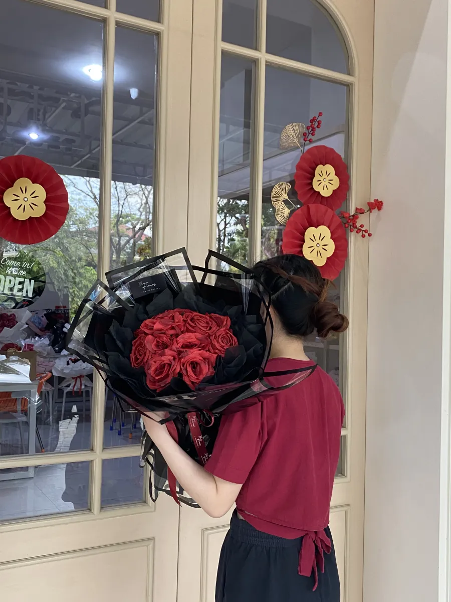 Classic Round 60 Roses | Artificial Flowers