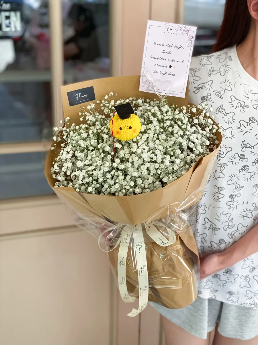 Diploma Babybreath Bouquet | Fresh Flower